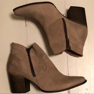 🆕 Freebird Rock Suede Booties
